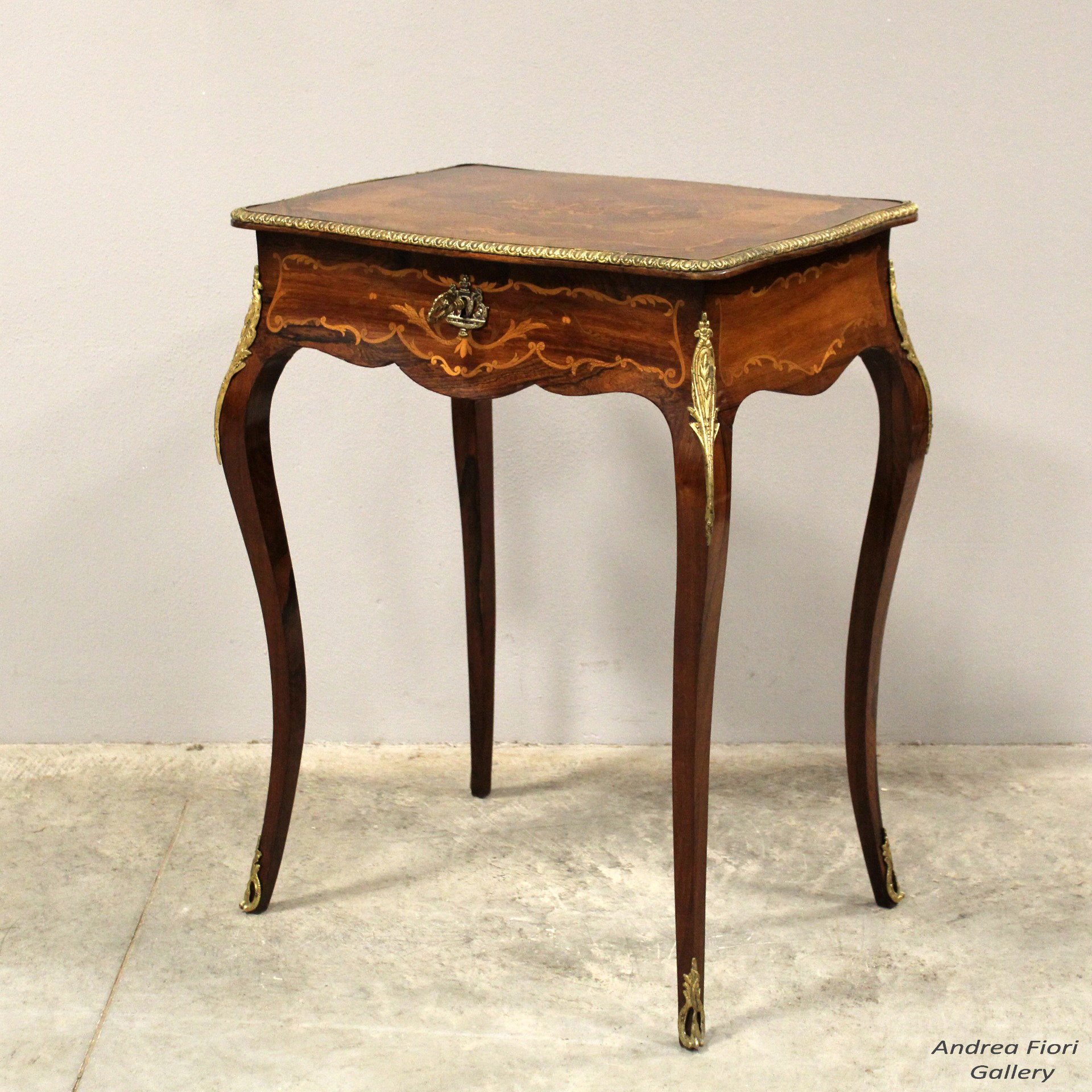 Antico tavolino Napoleone III intarsiato - epoca '800